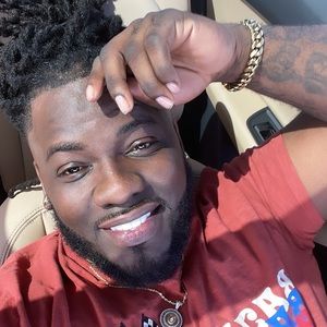 Meet your Posher, Bobby